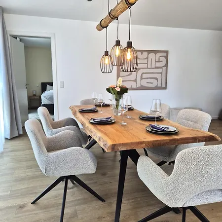 Apartment 21137