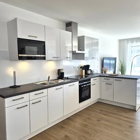 21137 Apartment *